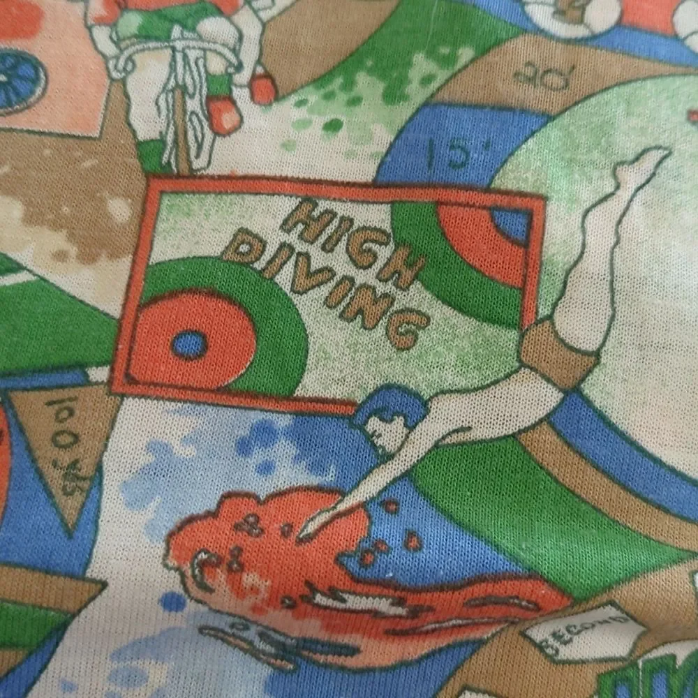 70s vintage Montgomery Ward sports theme shirt dagger collar‎